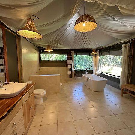 Olesamara Collection Hotell Nanyuki Exteriör bild